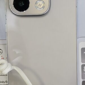 OPPO Find X9 màu Titanium Grey.